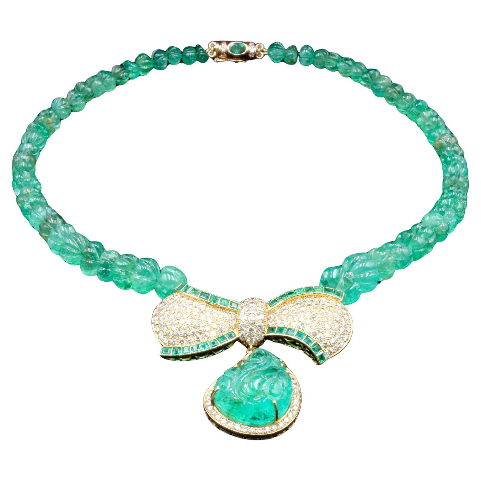 Collar de Esmeralda Colombiana 160ct con Broche Colgante Desmontable en venta