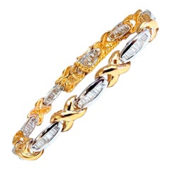 1.60ct Natural Baguette Diamonds x Bracelet 14 Karat Two-Tone & Safe Chain*