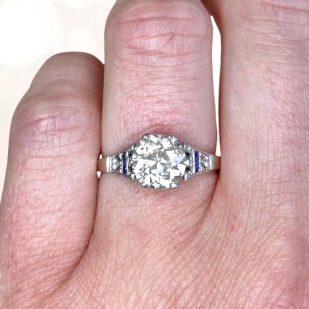 1.60 Carat Old Euro-Cut Diamond Engagement Ring, Vs1 Clarity, Platinum In Excellent Condition For Sale In New York, NY