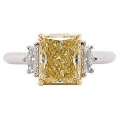 1,60ct. Bague de fiançailles en diamant jaune clair de couleur naturelle radiant, rapport GIA