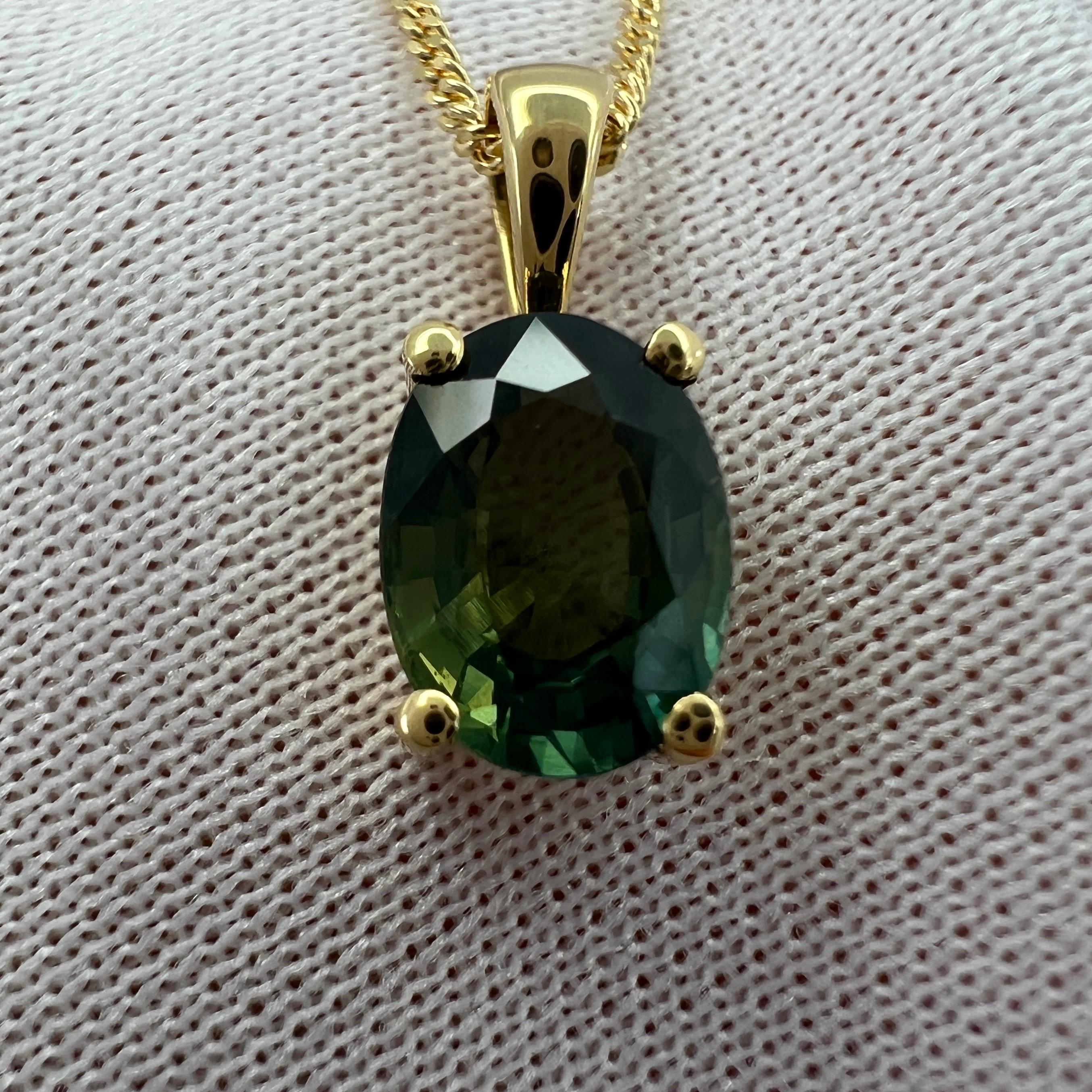 1.60ct Vivid Green Australia Sapphire 18k Yellow Gold Oval Cut Solitaire Pendant For Sale 2