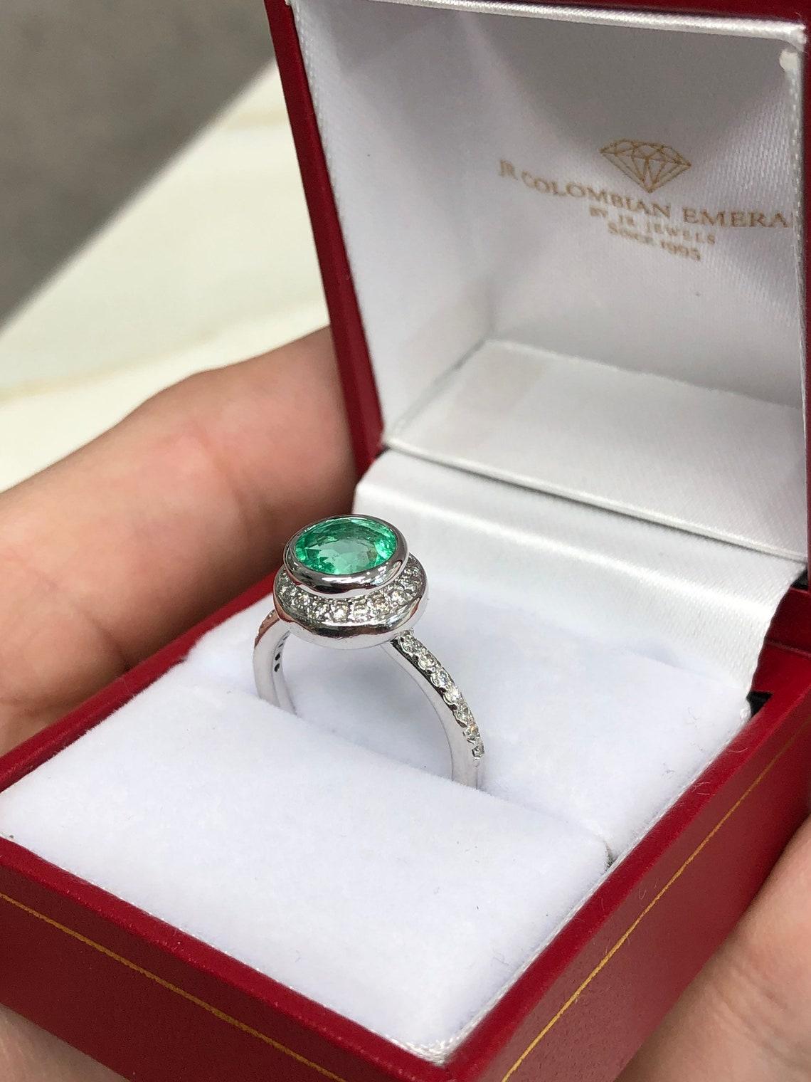 Modern 1.60tcw 14K Colombian Emerald-Round Cut & Diamond Halo Engagement Ring For Sale