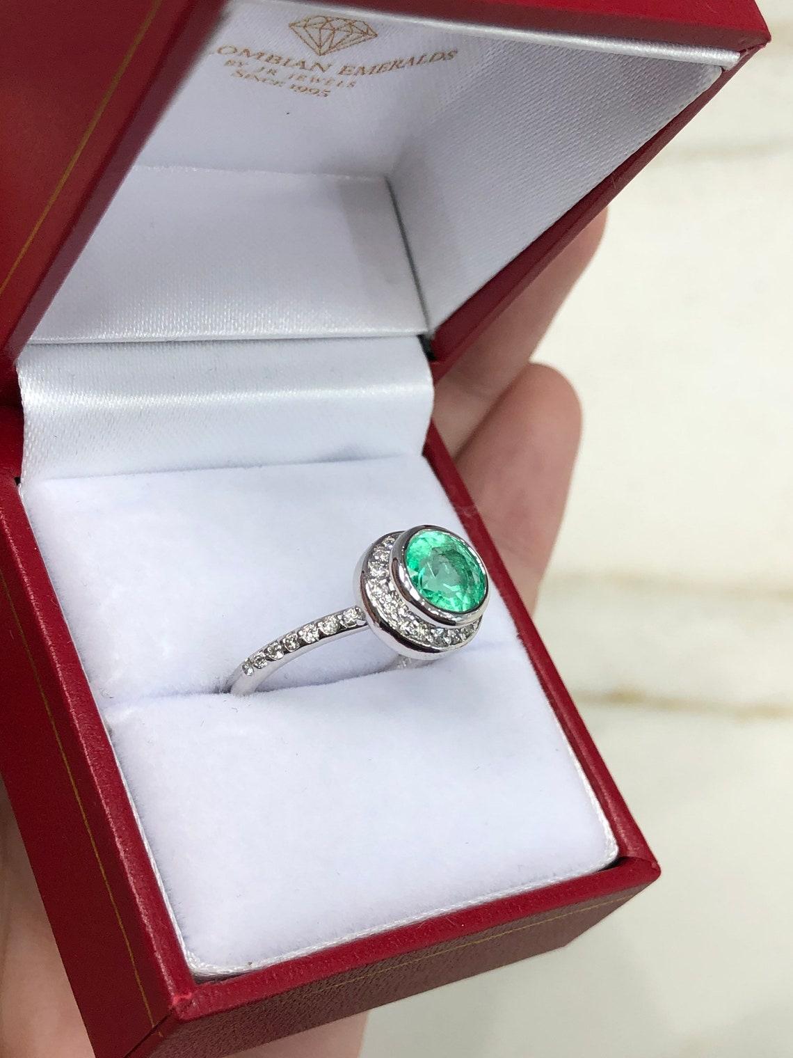 1.60tcw 14K Colombian Emerald-Round Cut & Diamond Halo Engagement Ring In New Condition For Sale In Jupiter, FL
