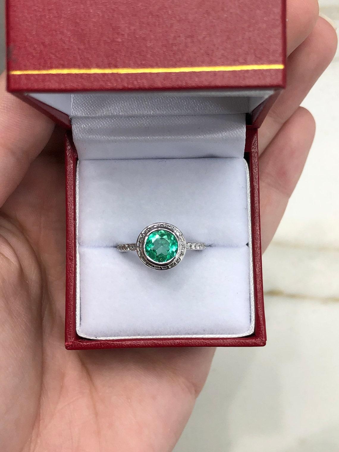 Women's 1.60tcw 14K Colombian Emerald-Round Cut & Diamond Halo Engagement Ring For Sale