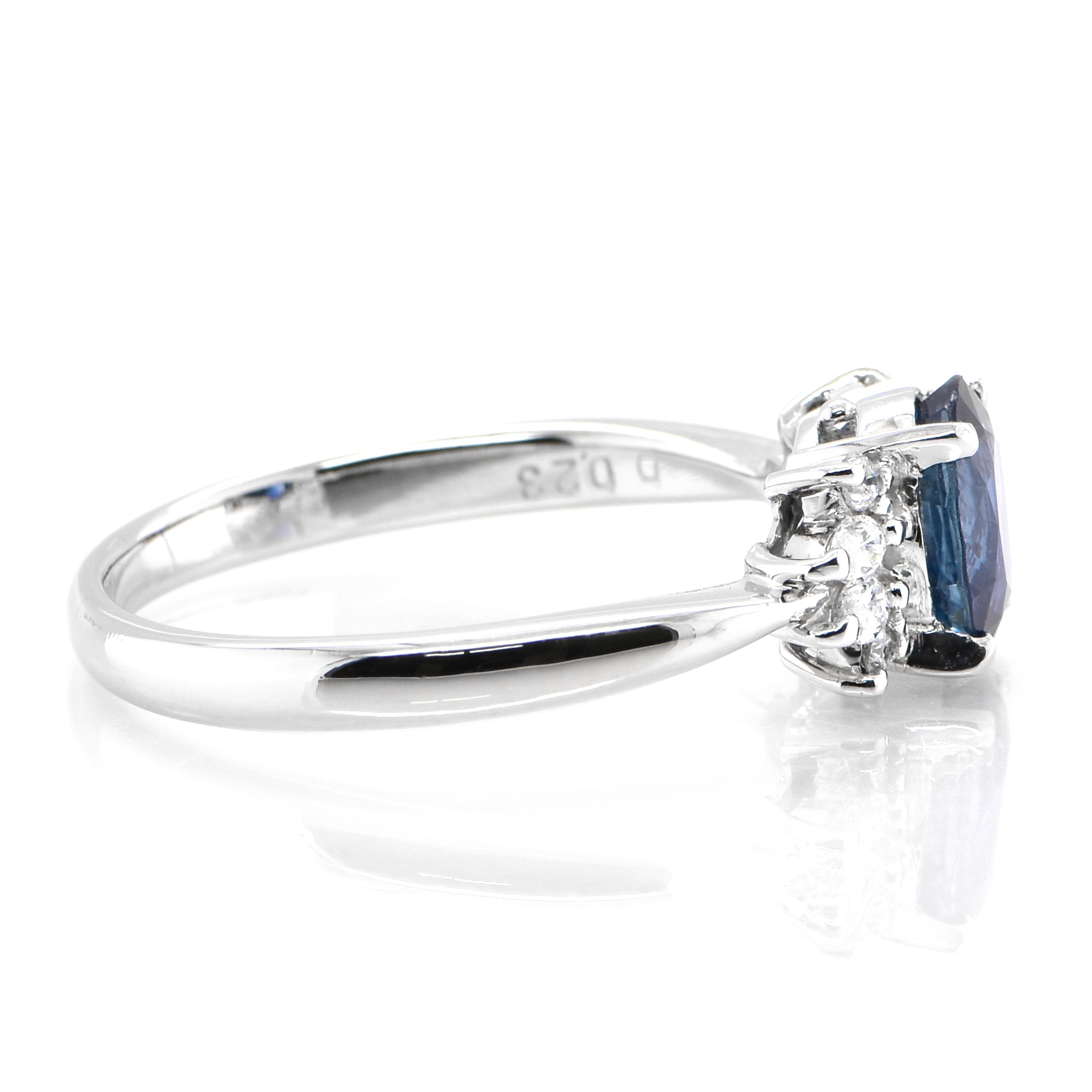 1.61 Carat Natural Blue Sapphire and Diamond Made in Platinum In New Condition For Sale In Tokyo, JP