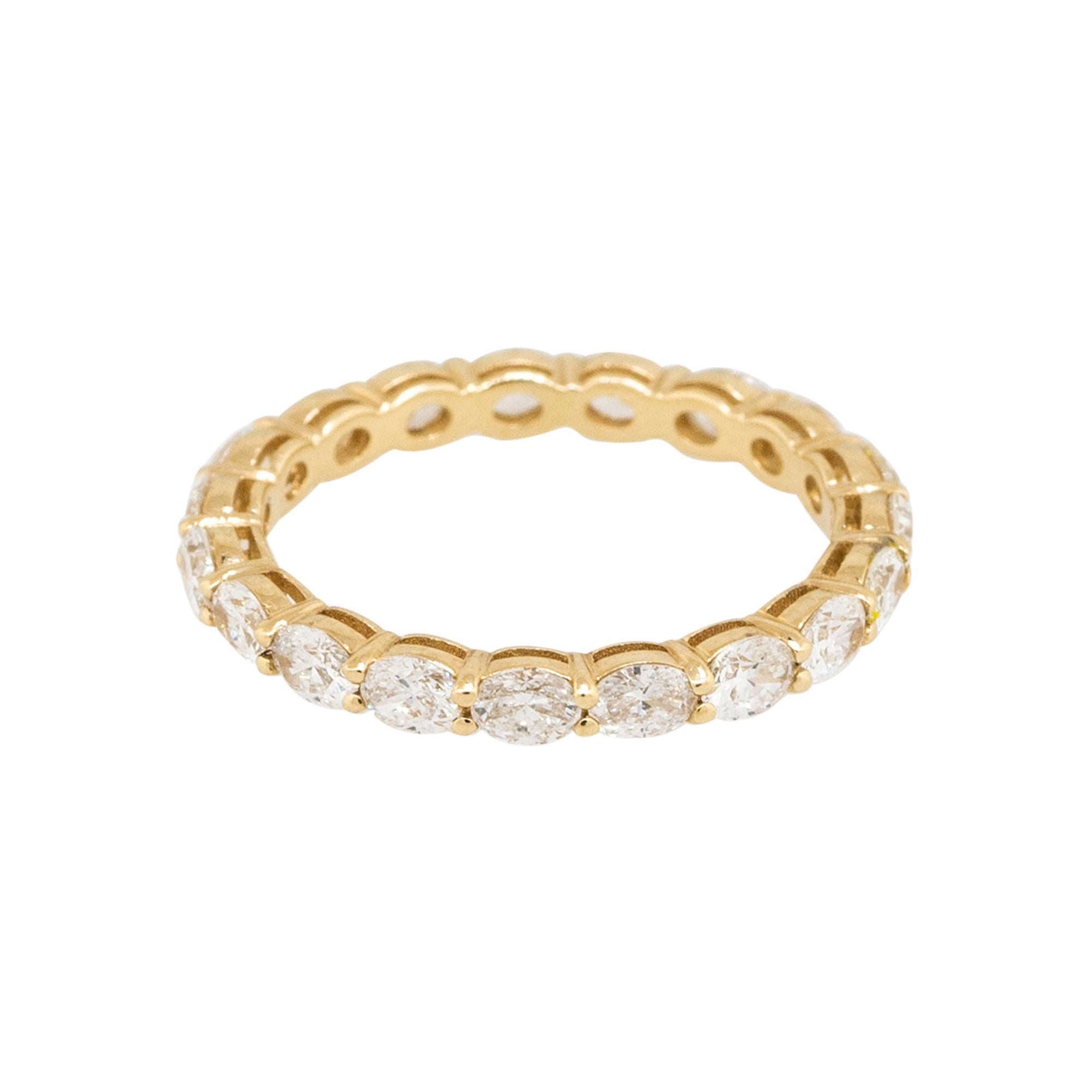 1.61 Carat Oval Cut Diamond Eternity Wedding Band 14 Karat In Stock In Excellent Condition For Sale In Boca Raton, FL