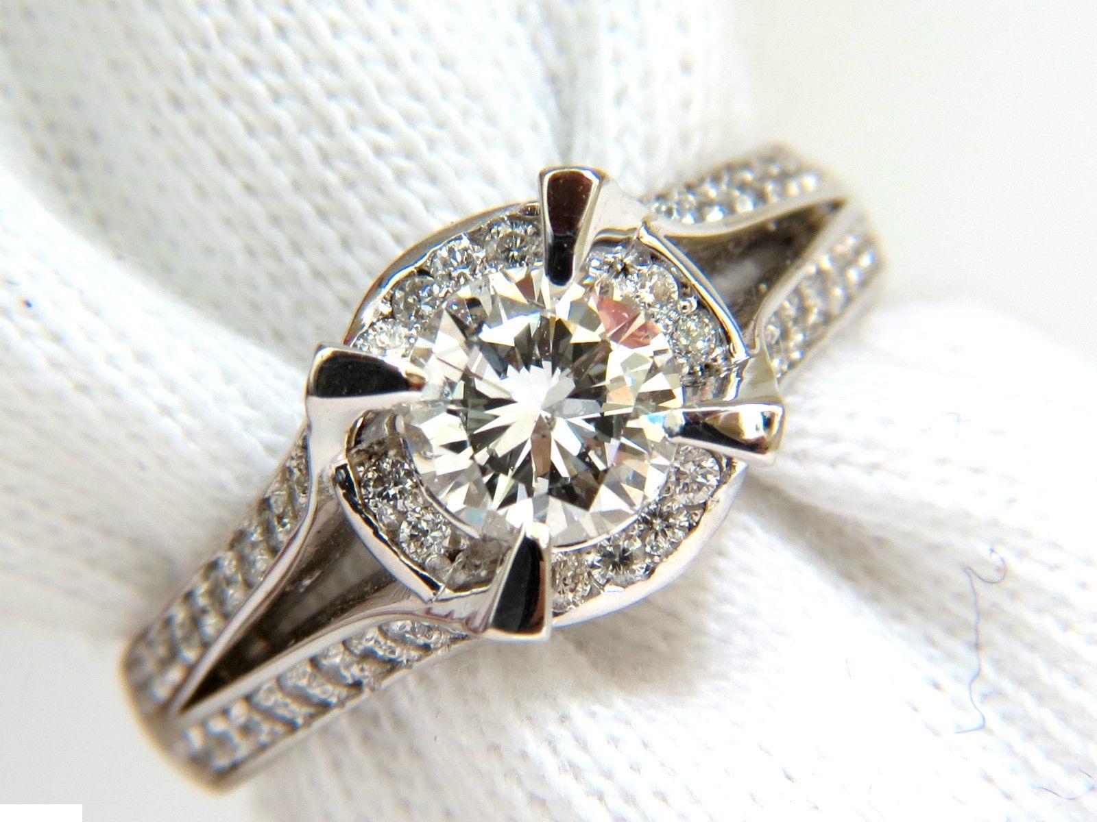 1.61 Carat Round Brilliant Diamond Raised Crown Ring For Sale 4