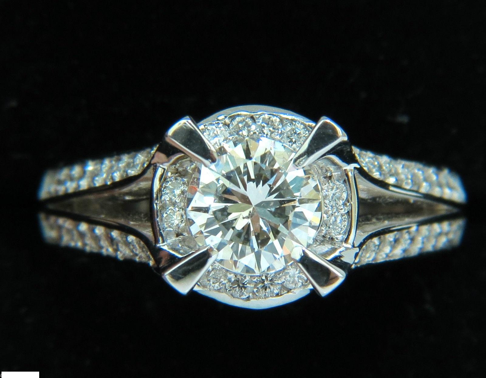 Round Cut 1.61 Carat Round Brilliant Diamond Raised Crown Ring For Sale