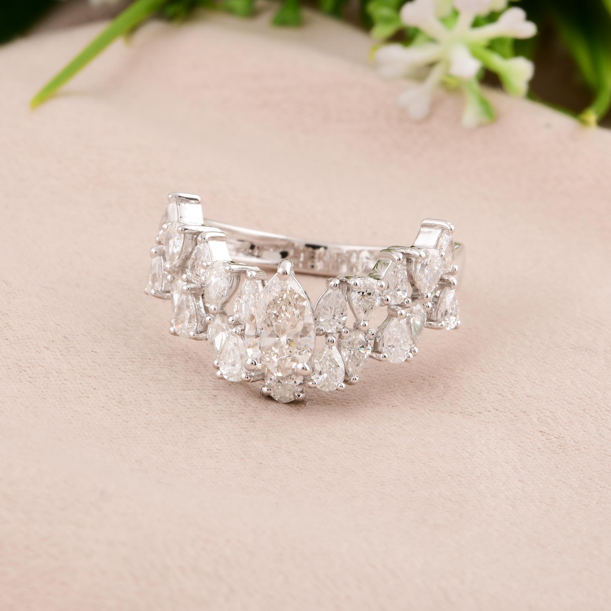 Pear Cut 1.61 Ct. Pear Diamond Chevron Design Ring 14 Karat White Gold Handmade Jewelry For Sale