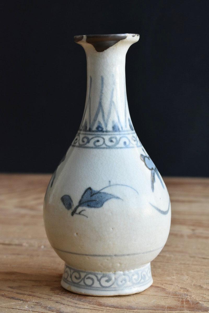 Vernissé Vase en porcelaine blanche japonaise bleu et blanc 1610-1640/