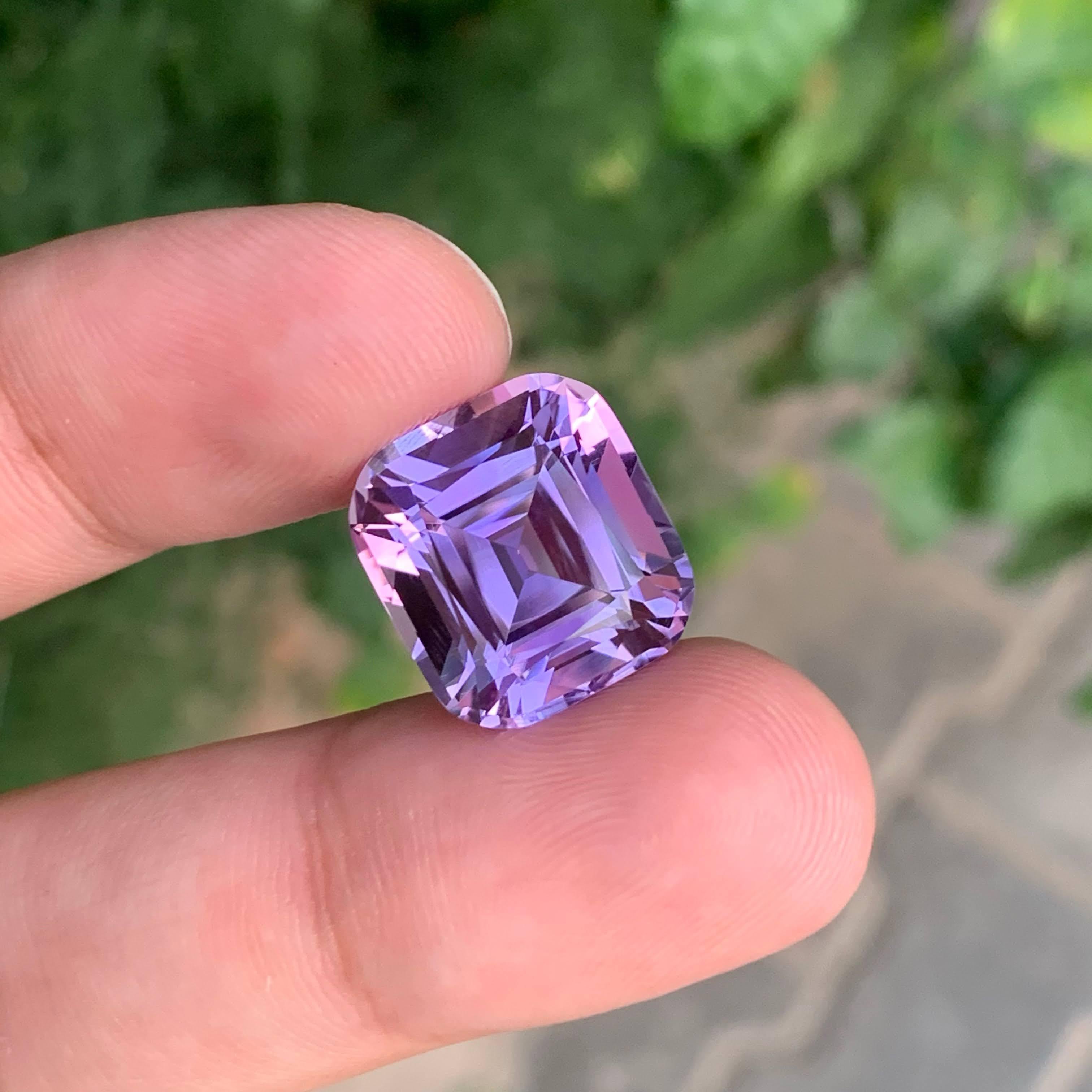 16.10 carati di pietra ametista viola naturale sciolta con taglio a cuscino Gemma brasiliana in vendita 1