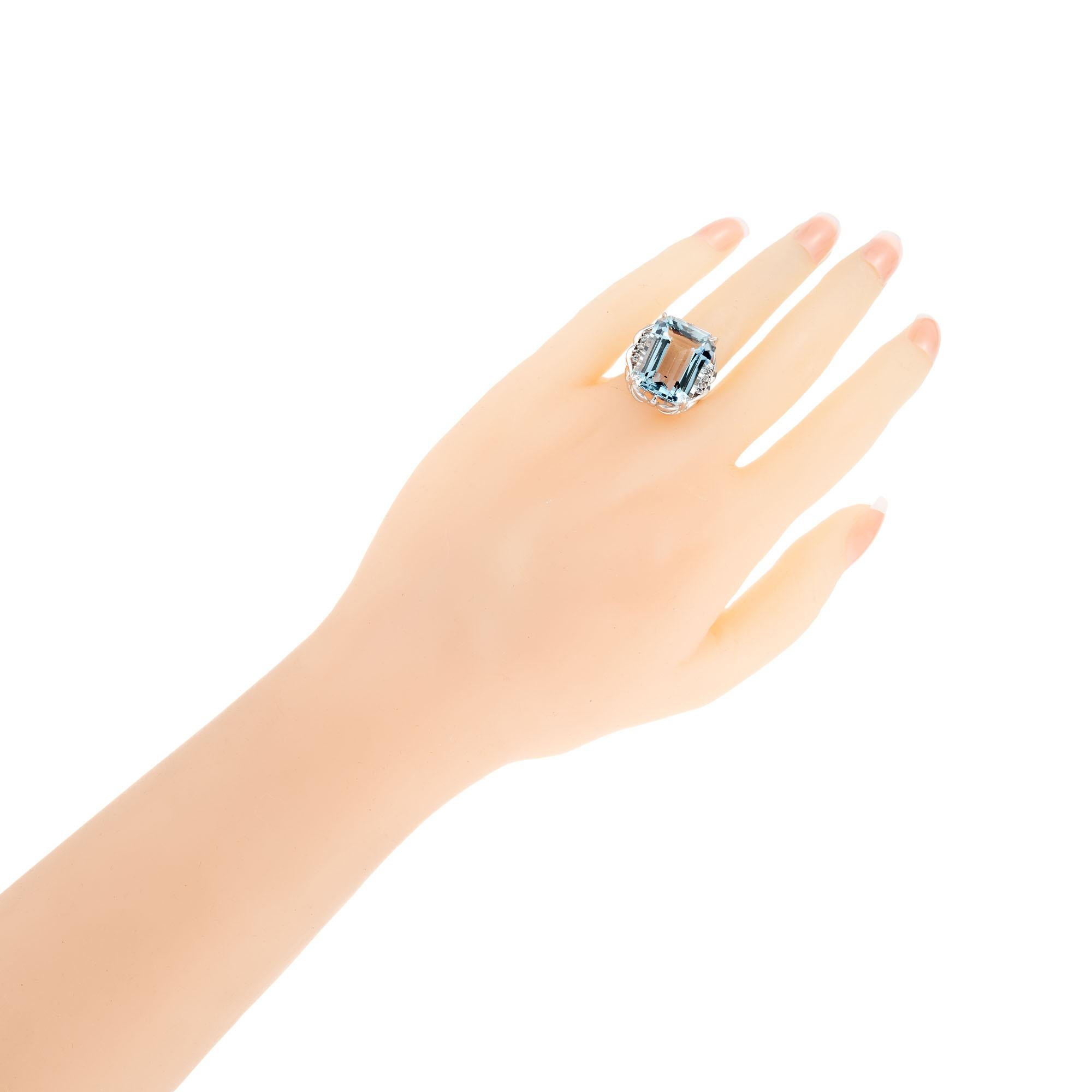 Women's 16.11 Carat Aquamarine Diamond Platinum Cocktail Ring For Sale