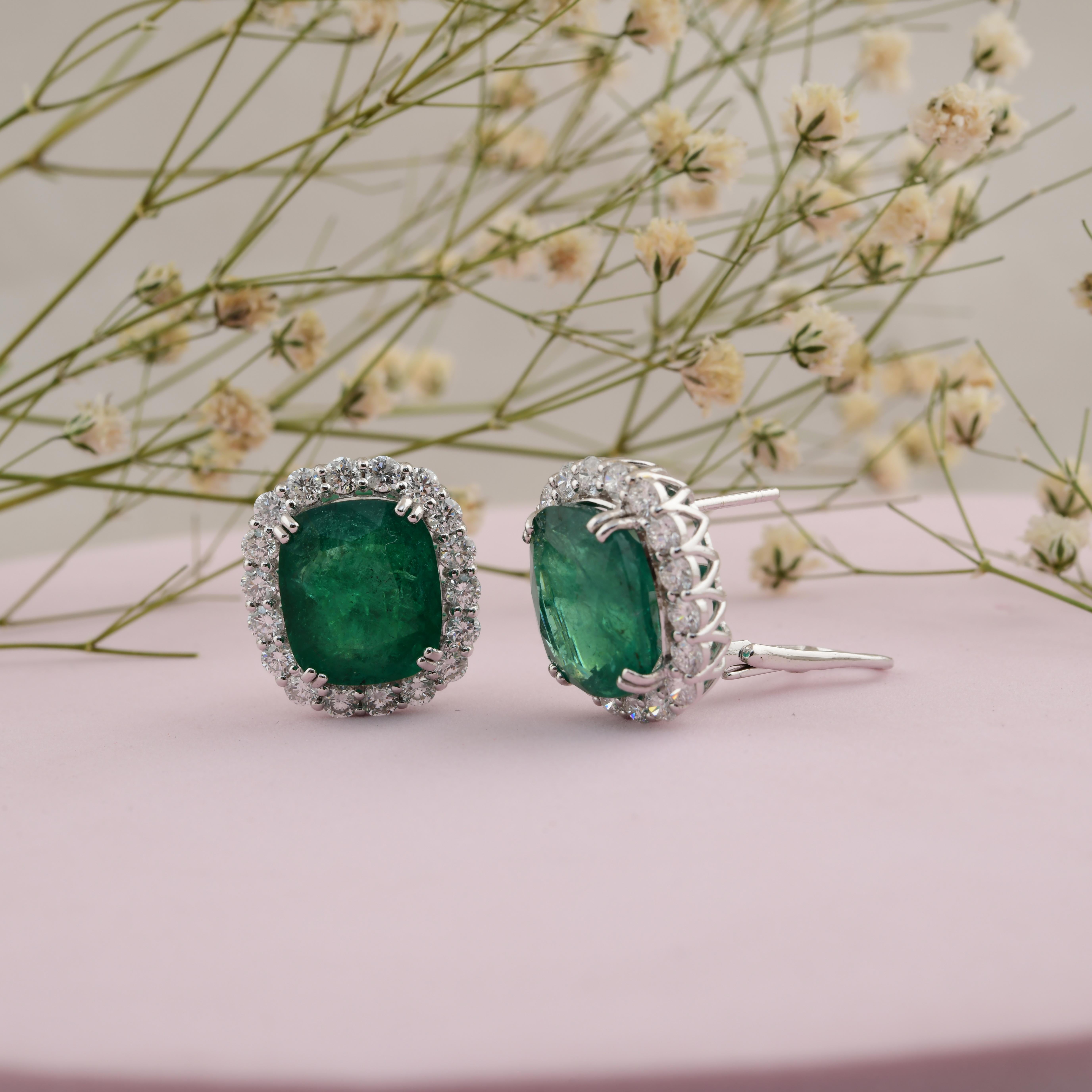 16,11 Karat sambischer Smaragd 2,41 Karat SI/H Diamant-Ohrringe 18 Karat Weißgold (Moderne) im Angebot
