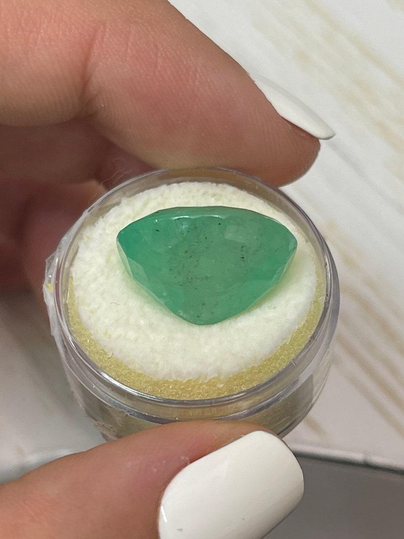 16.15 Carat Earthy Green Colombian Emerald Oval Cut - May Birthstone Gem For Sale 3