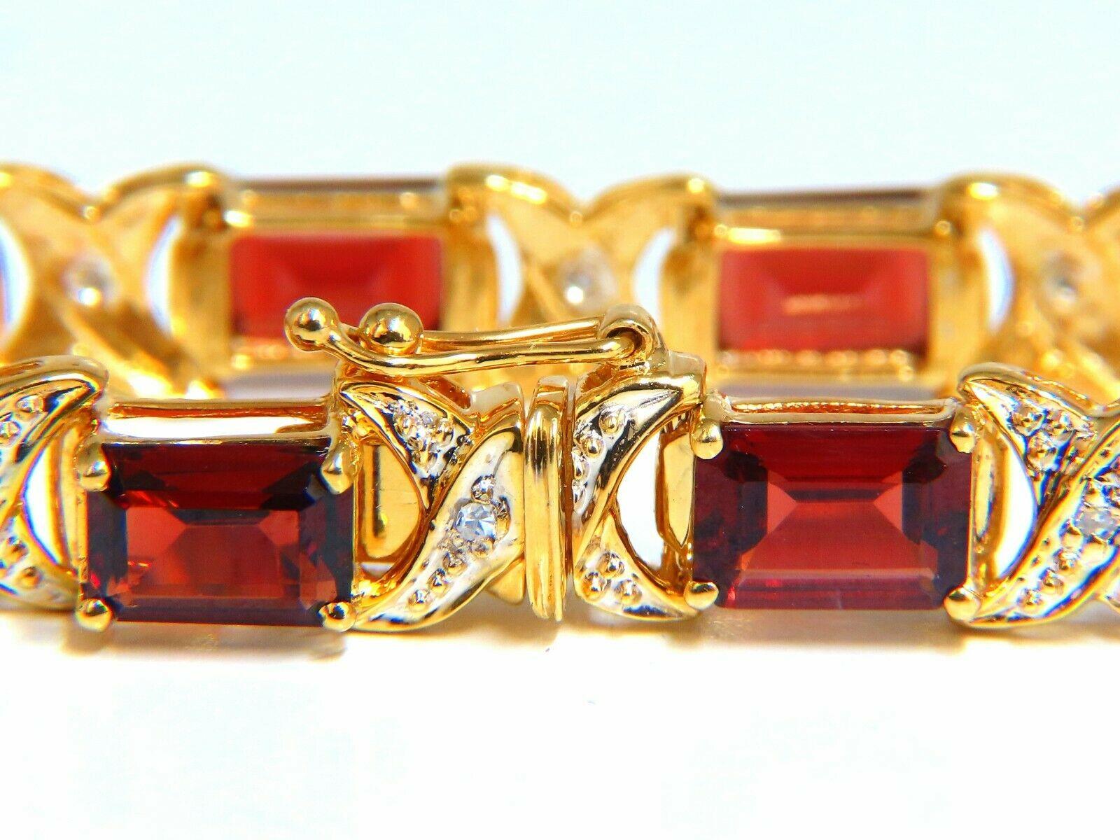 16.15 Carat Natural Garnets Diamond X Tennis Bracelet 14 Karat 1