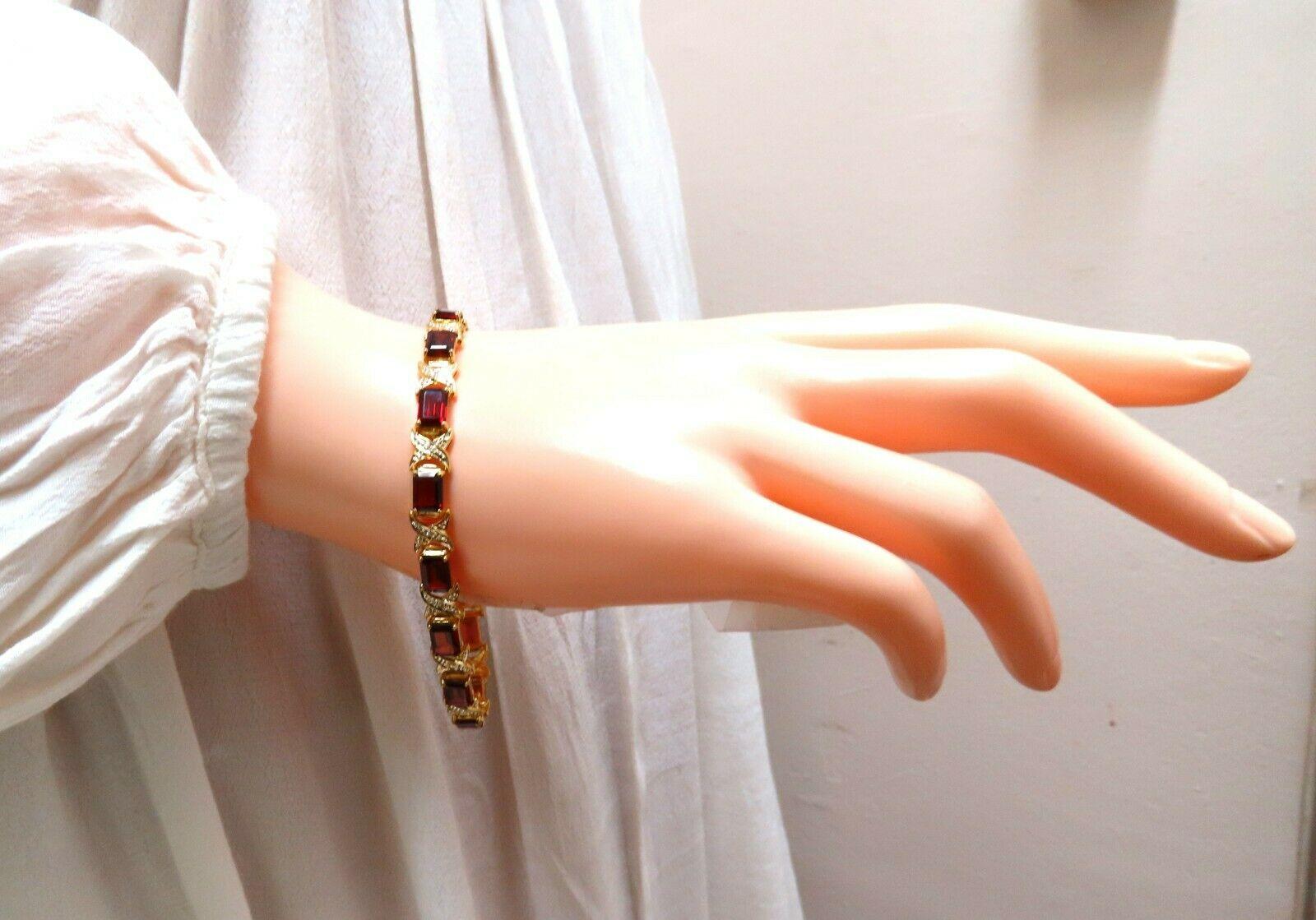 16.15 Carat Natural Garnets Diamond X Tennis Bracelet 14 Karat 4