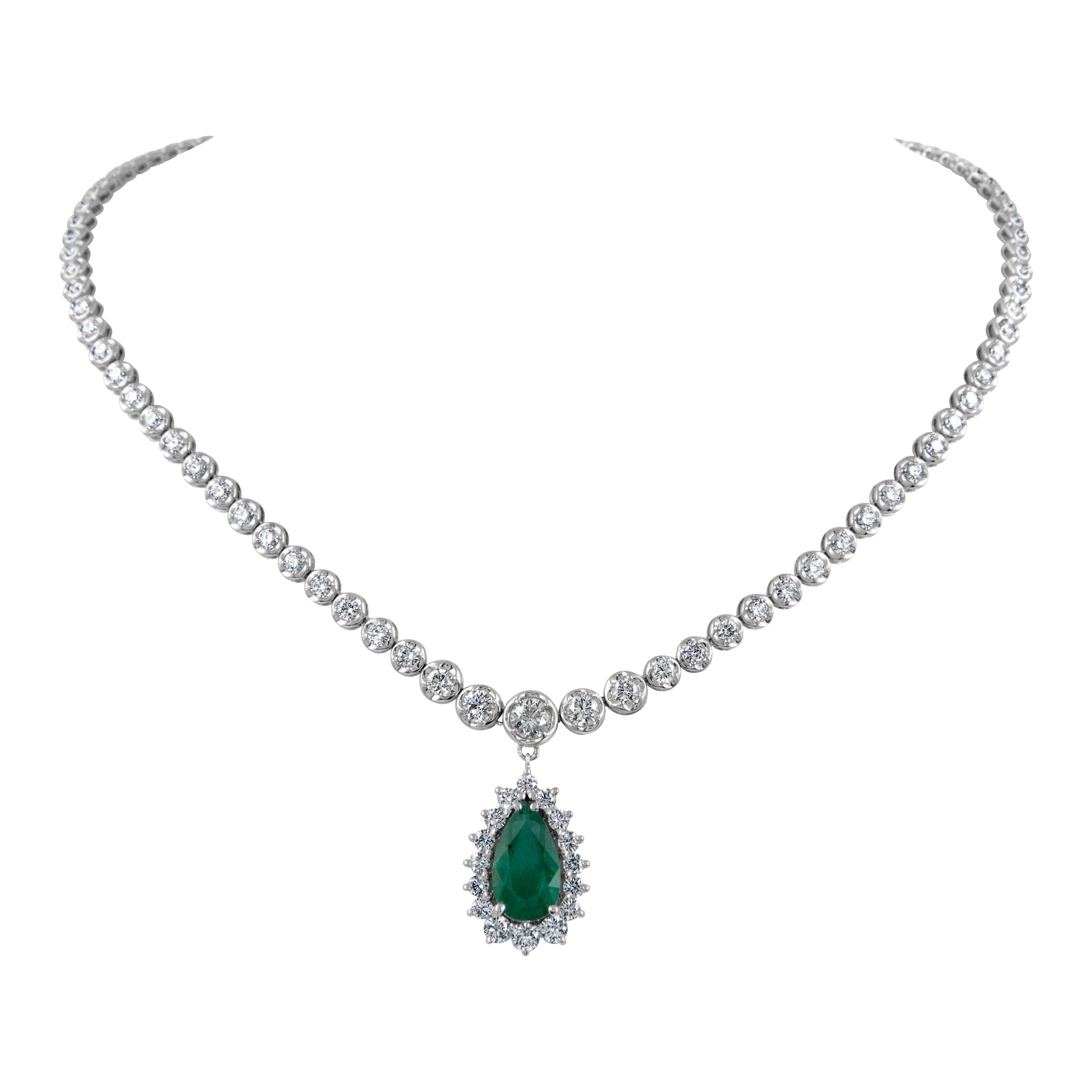 16,18ct Pear Smaragd und Diamanten Grand Halskette Weißgold