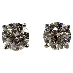 Pendientes de diamantes de 1,61 ct Pendientes de diamantes de oro blanco de 14 KT