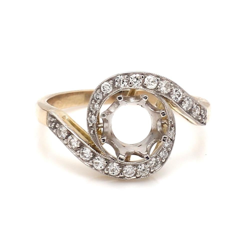 1.61ct Round Brilliant Cut Diamond Ring in a Bypass Setting In Excellent Condition For Sale In Scottsdale, AZ