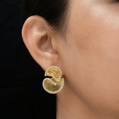 All Tariffs Paid 1.61Ct SI/HI Round Diamond Fan 14 Karat Yellow Gold Earrings