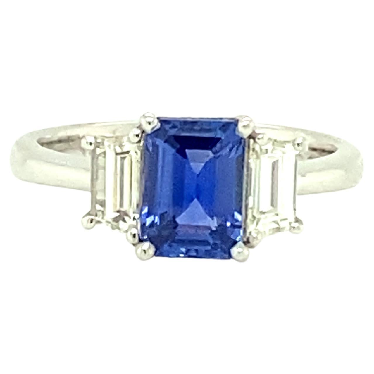 1.62 Carat "Cornflower" Blue Sapphire and White Diamond Gold Three-Stone Ring For Sale