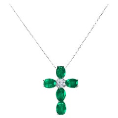 1.62 Carat Oval Cut Emerald and Natural Diamond Cross Pendant in 18k ref2359