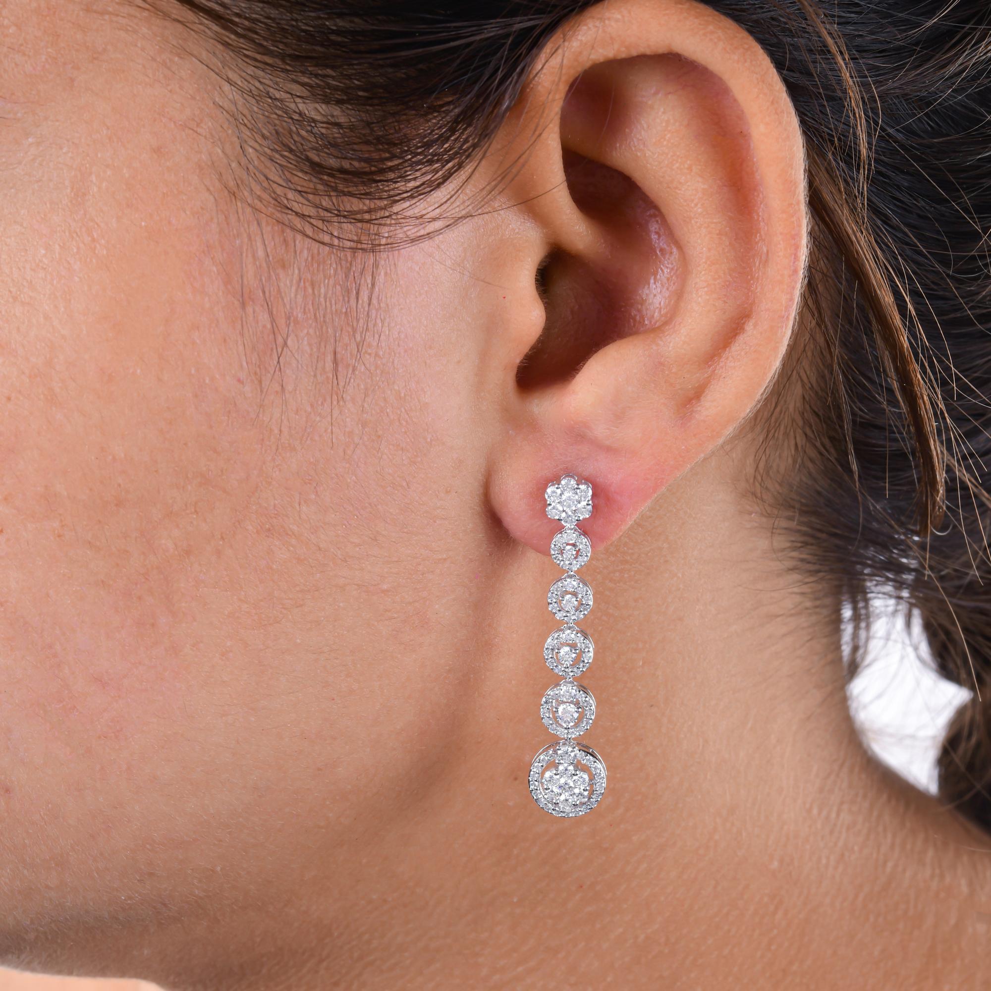 Pendientes colgantes de diamantes redondos de 1,62 quilates, claridad SI y color HI, oro blanco de 14 quilates Corte redondo en venta