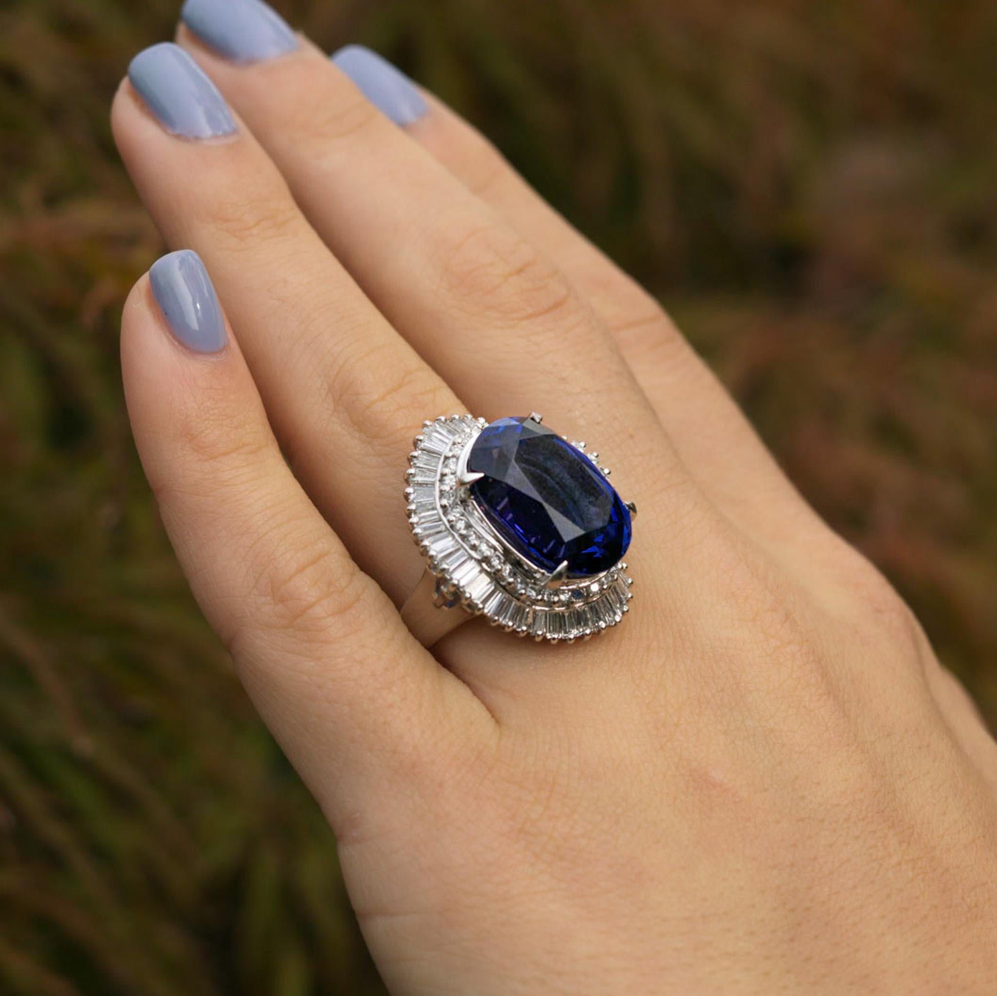 16.2 Carat Tanzanite and Ballerina Diamond Mounting Cocktail Ring For Sale 1
