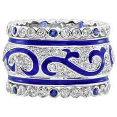 Anello con diamante bianco da 1,62 carati e zaffiro smaltato in oro bianco da 18 carati