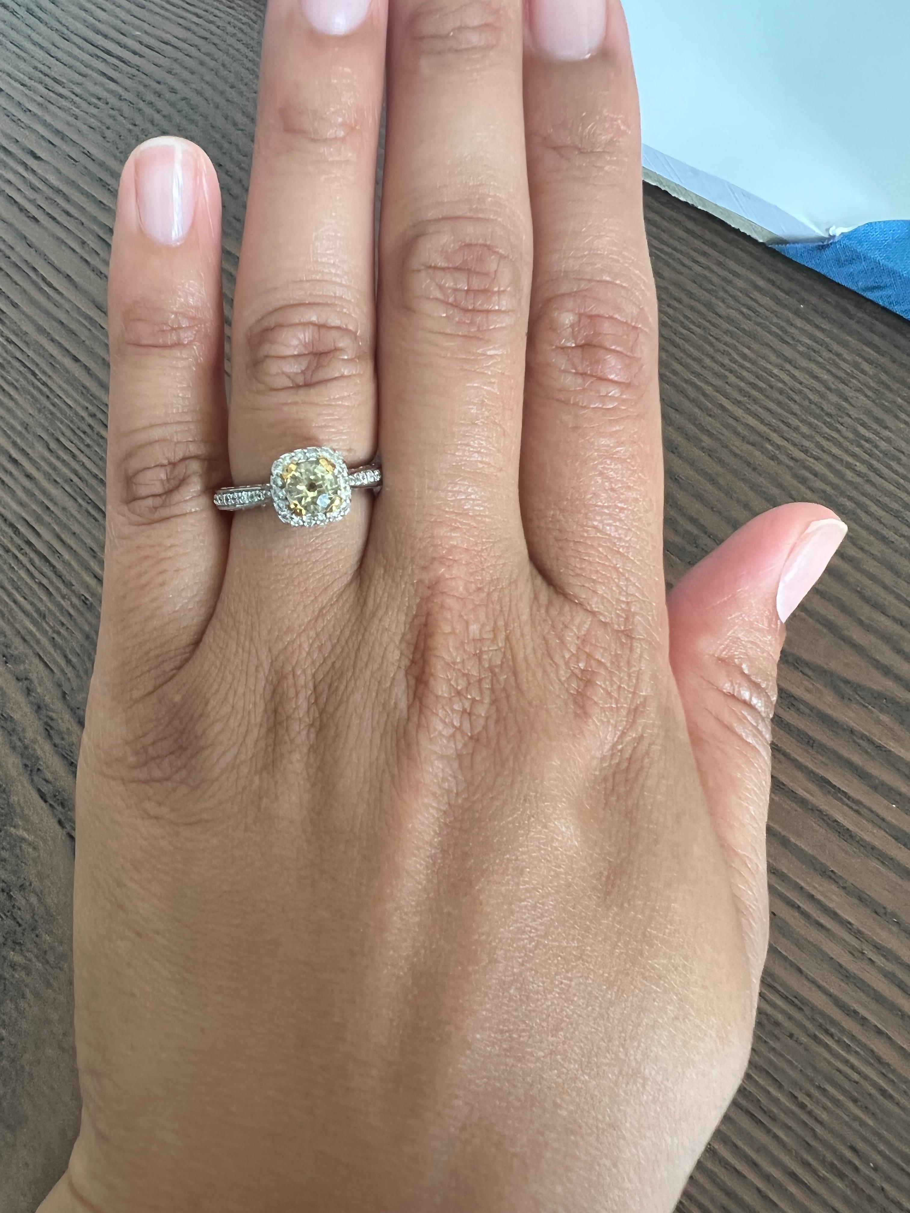 1.62 Karat Gelber Saphir Diamant Ring 14 Karat Weißgold im Zustand „Neu“ im Angebot in Los Angeles, CA