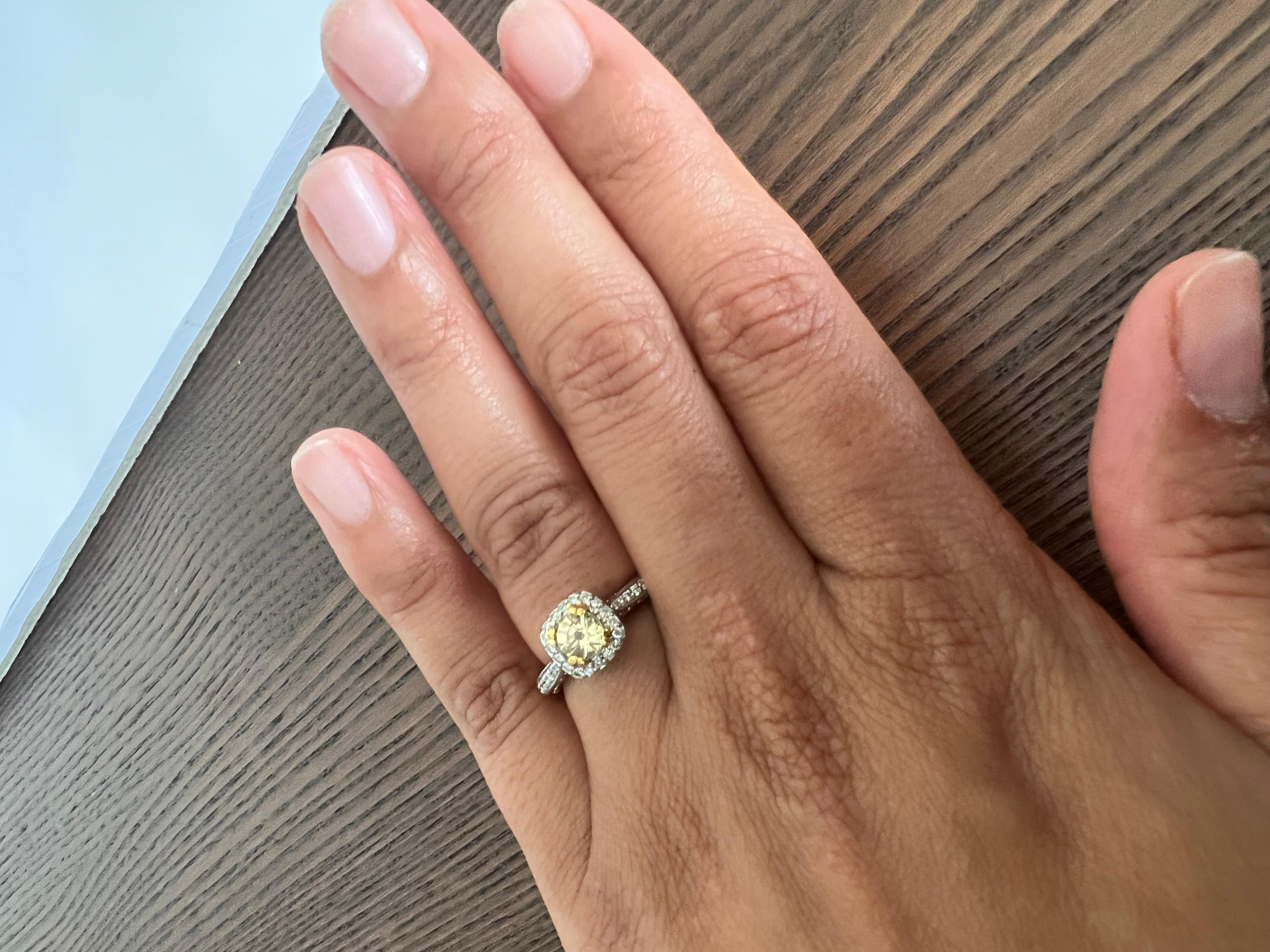 Women's 1.62 Carat Yellow Sapphire Diamond Ring 14 Karat White Gold For Sale