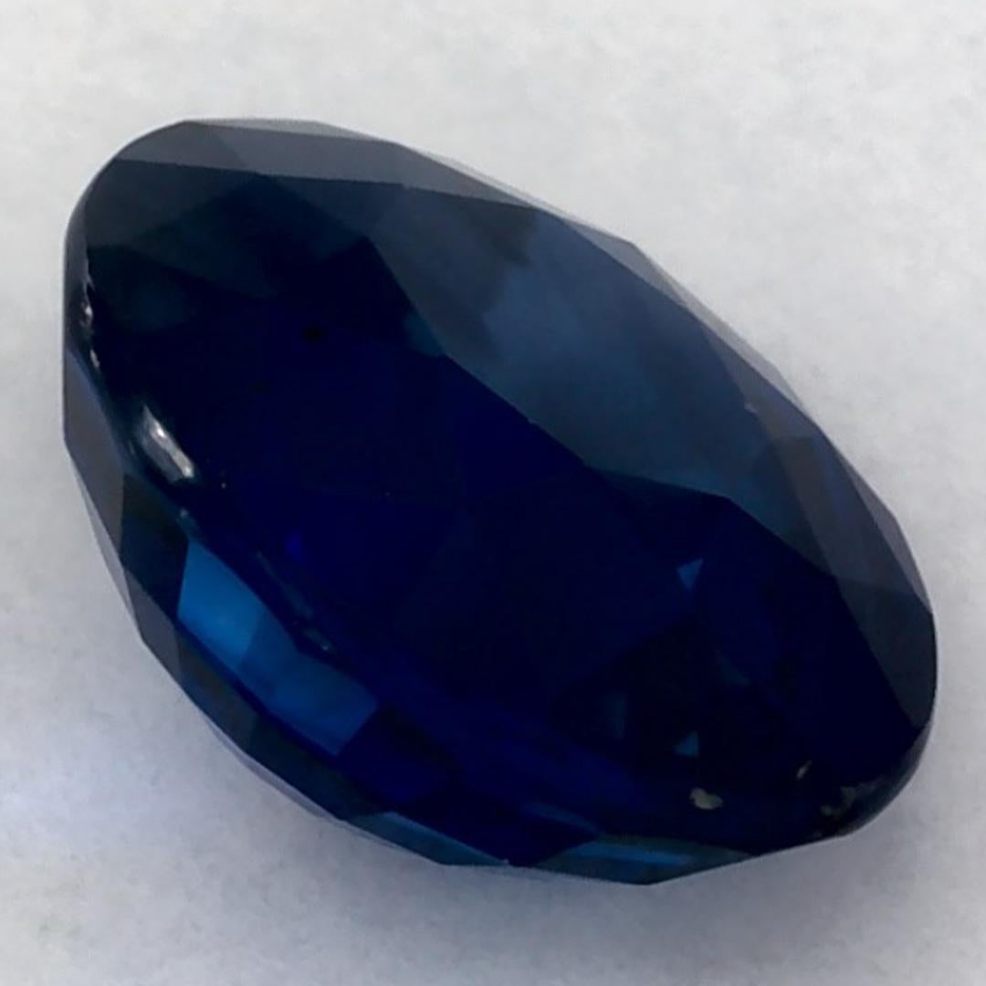 1.62 carati di zaffiro blu ovale sfuso in vendita 1