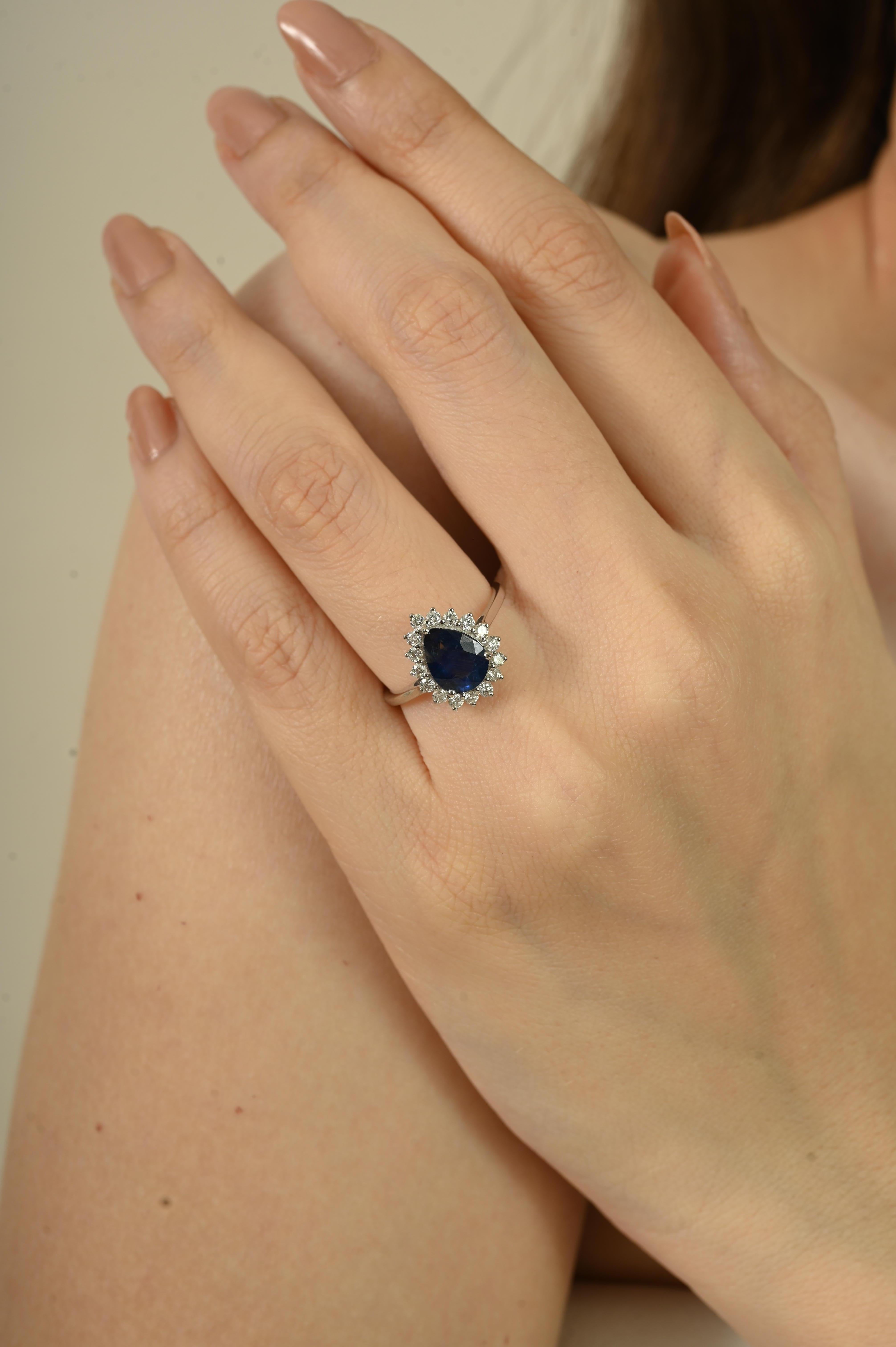 En venta: Anillo de compromiso de zafiro azul real y diamante pera de 1,62 quilates, engastado en oro blanco de 18 quilates  6