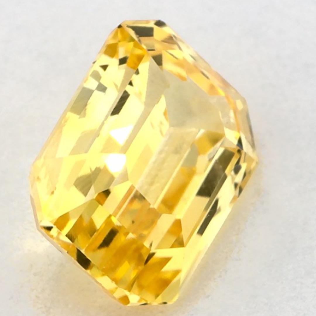 1.62 carati di zaffiro giallo ottagonale sciolto in vendita 2