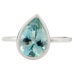 1.62 CTW Certified Natural Solitaire Pear Cut Aquamarine Ring in 14k White Gold (Aigue-marine solitaire certifiée en or blanc 14k)