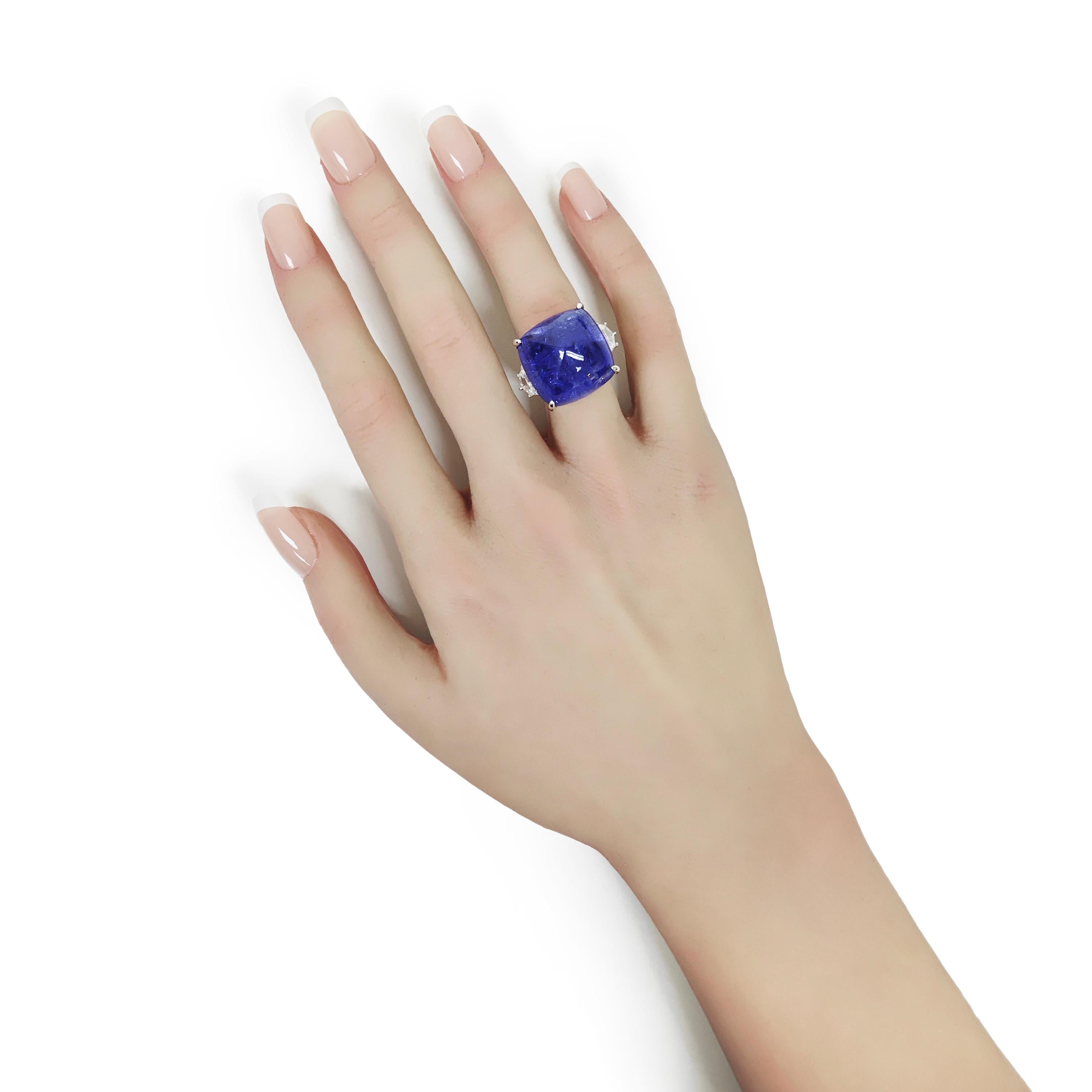 Sugarloaf Cabochon 16.20 Carats Tanzanite and White Diamond White Gold Ring For Sale