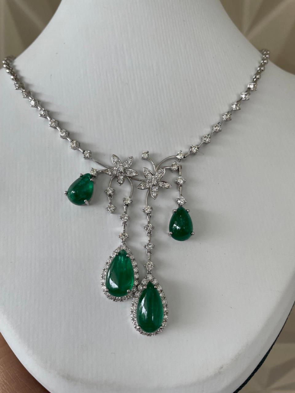 Collana di diamanti e pera dello Zambia da 16,20 carati In condizioni Nuovo in vendita a Hong Kong, HK