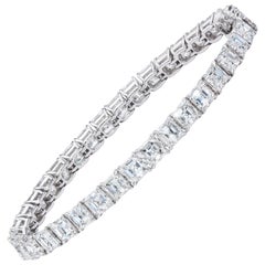 16.22 Carat Asscher Cut Diamond Tennis Bracelet