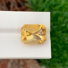 16.25 Carat Natural Loose Citrine Scissor Cut Gemstone