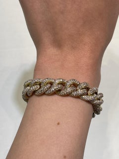 16.29 Carat Diamond Cuban Link Bracelet 18 Karat Yellow Gold