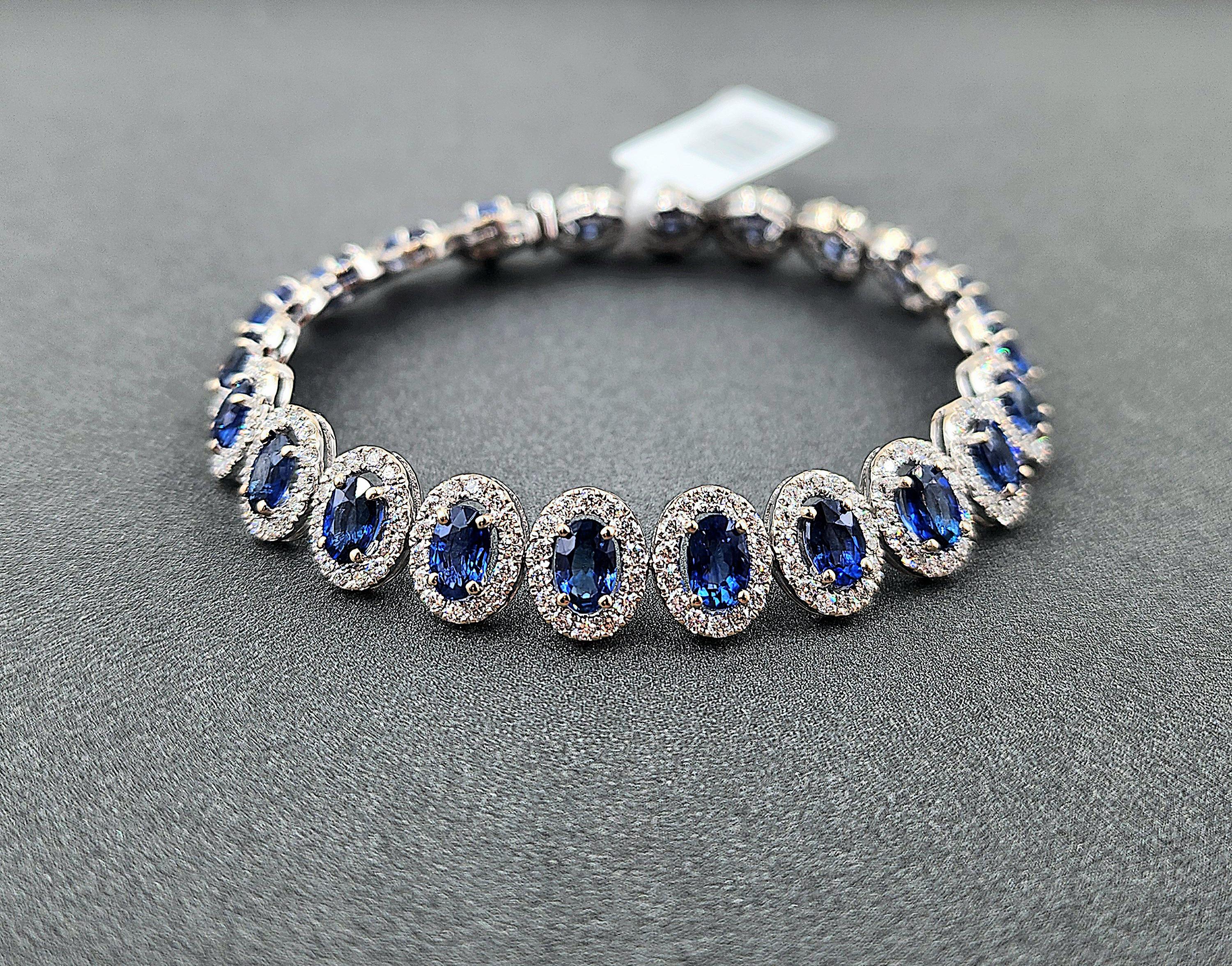 16.29 ct Natural Ceylon Sapphire & Diamond Bracelet For Sale 1