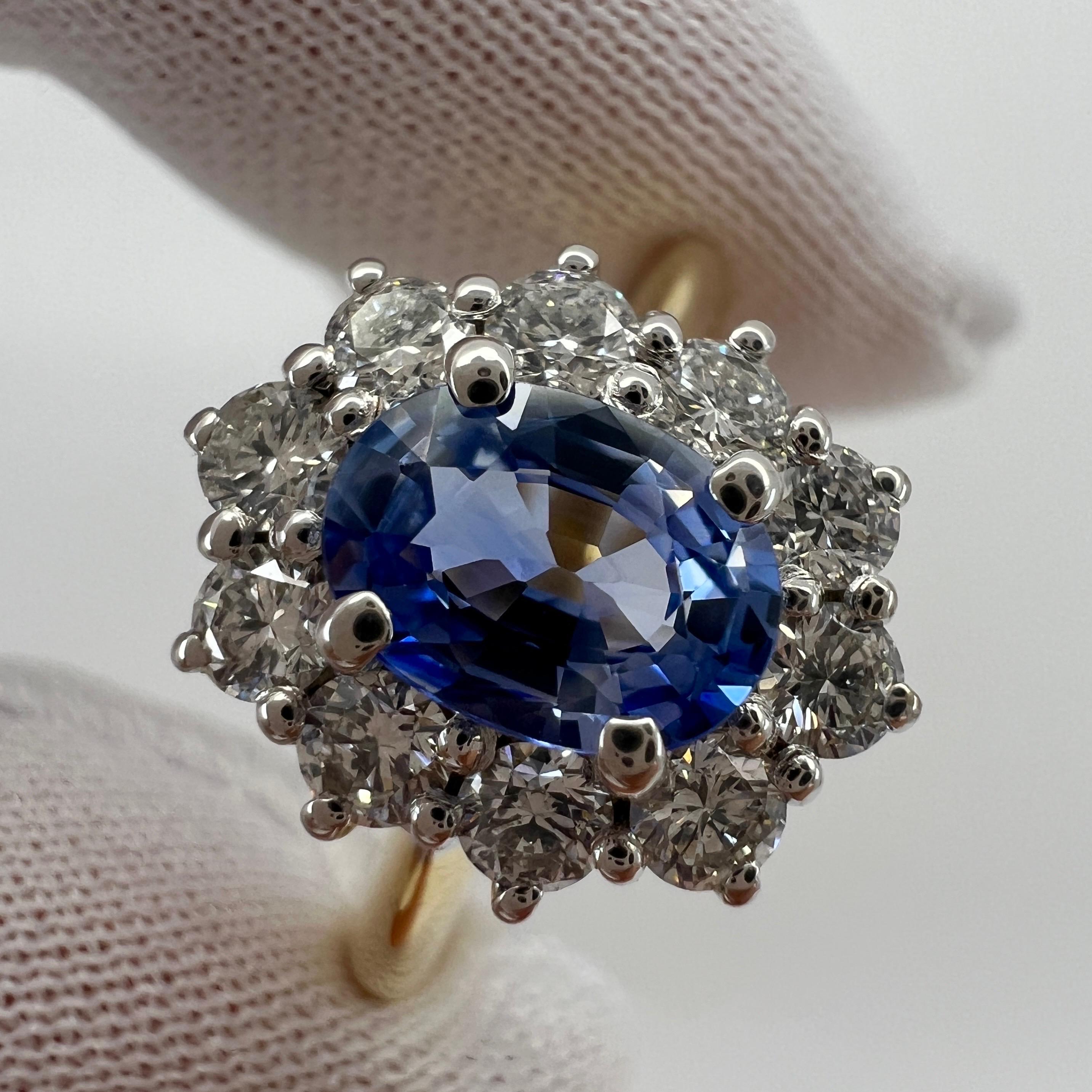 1.62ct Fine Vivid Blue Ceylon Sapphire & Diamond Cluster Cocktail 18k Gold Ring For Sale 3