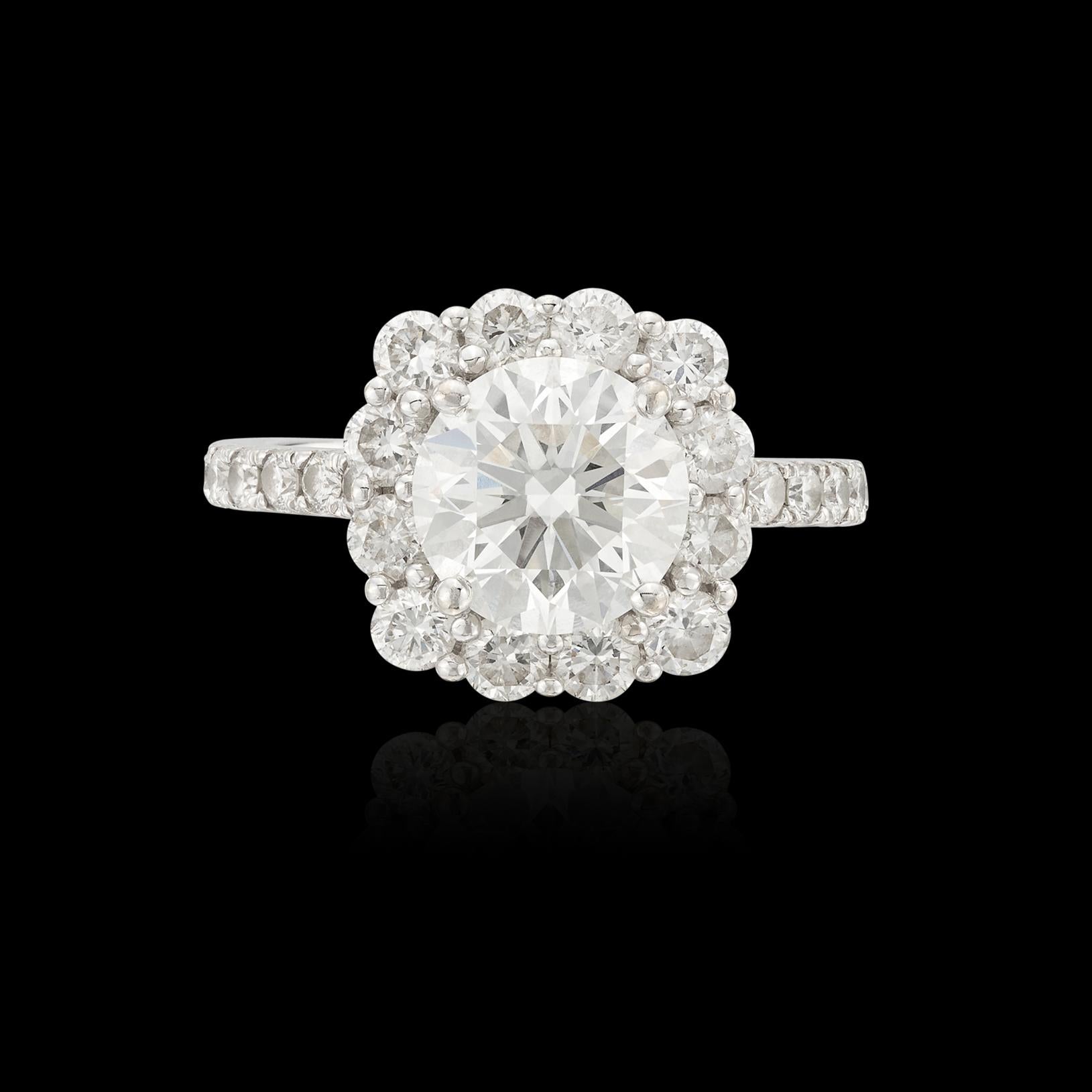 Round Cut 1.62ct GIA F/VS Natural Diamond Halo Engagement Ring For Sale