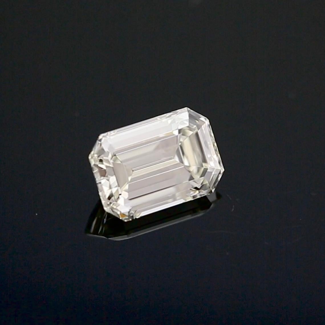 Diamante talla esmeralda de 1,63 quilates - Color K / Claridad VS1 - Certificado GIA Corte esmeralda en venta