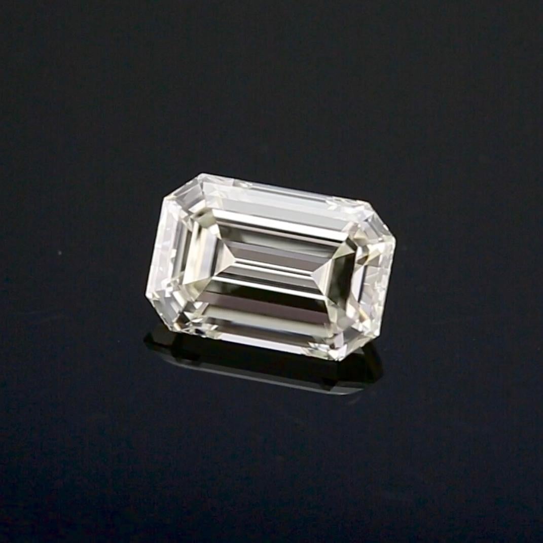 Femenino o masculino Diamante talla esmeralda de 1,63 quilates - Color K / Claridad VS1 - Certificado GIA en venta