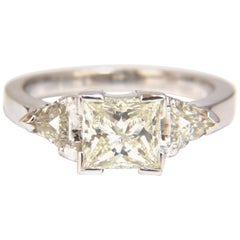 1.63 Carat Natural Princess Cut Diamond Ring 14 Karat Trilliants*
