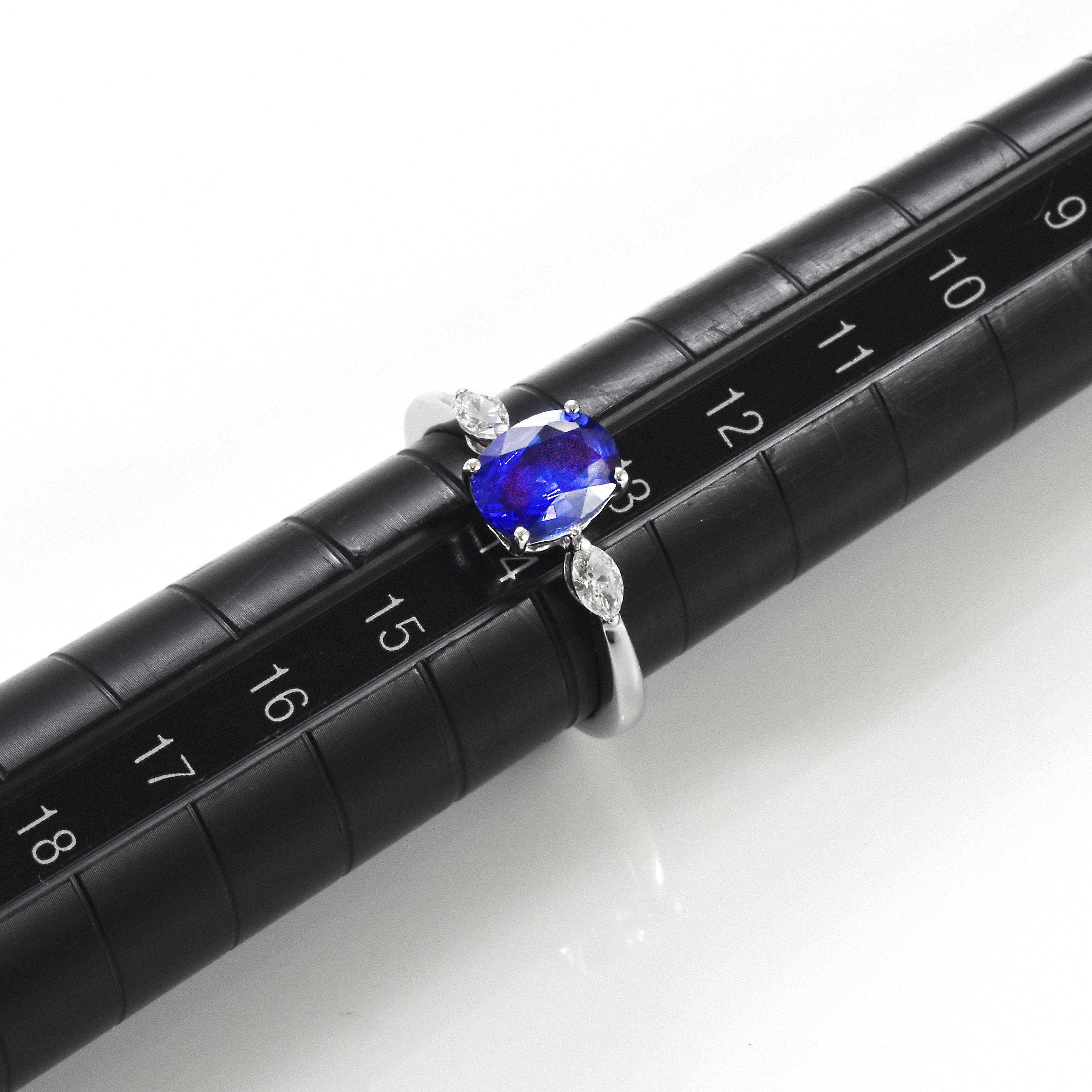 1.63 Carat Natural Royal Blue Sapphire and Diamond Ring Made in 18K White Gold For Sale 5