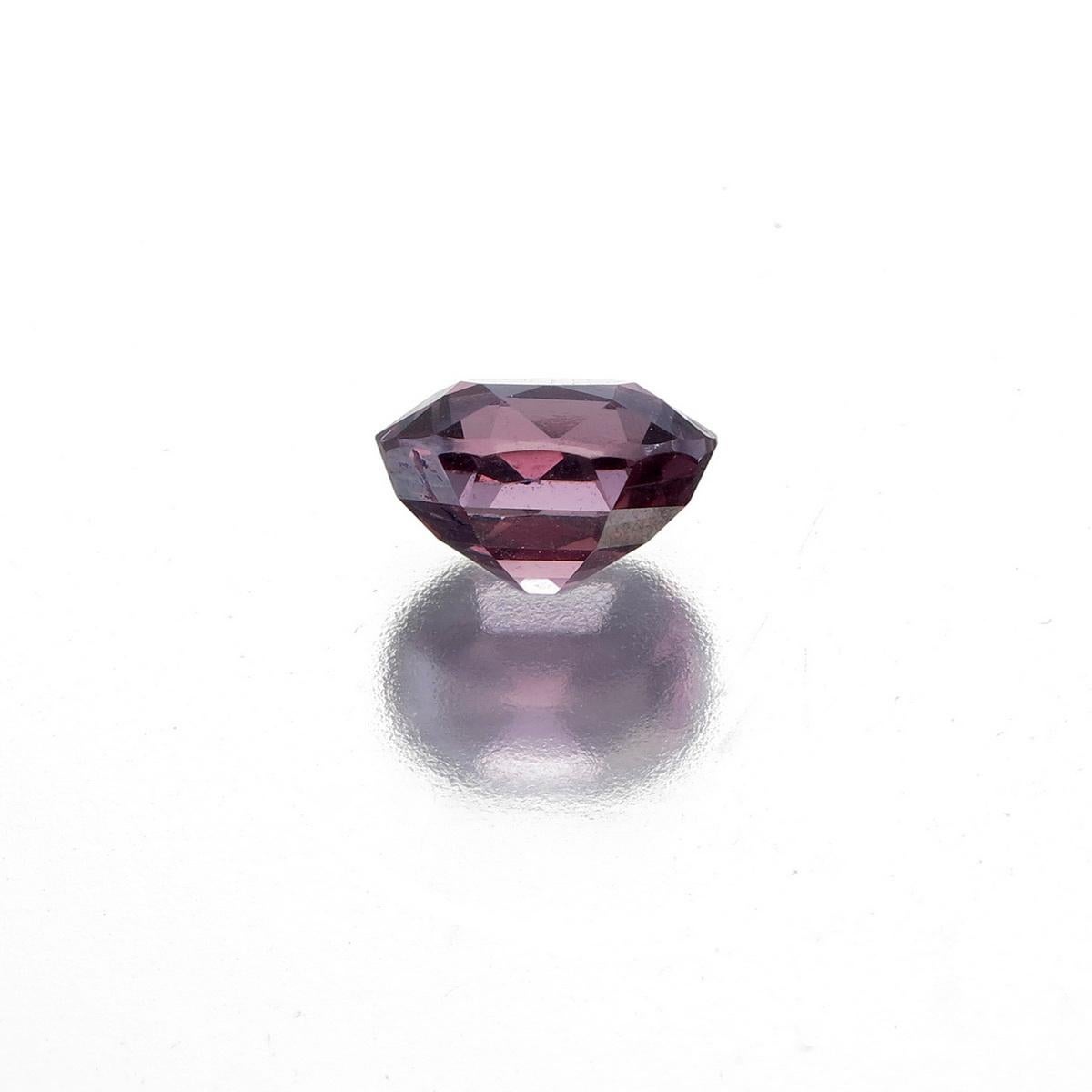 Oval Cut 1.63 Carat Natural Vivid Pink Spinel from Burma No Heat For Sale