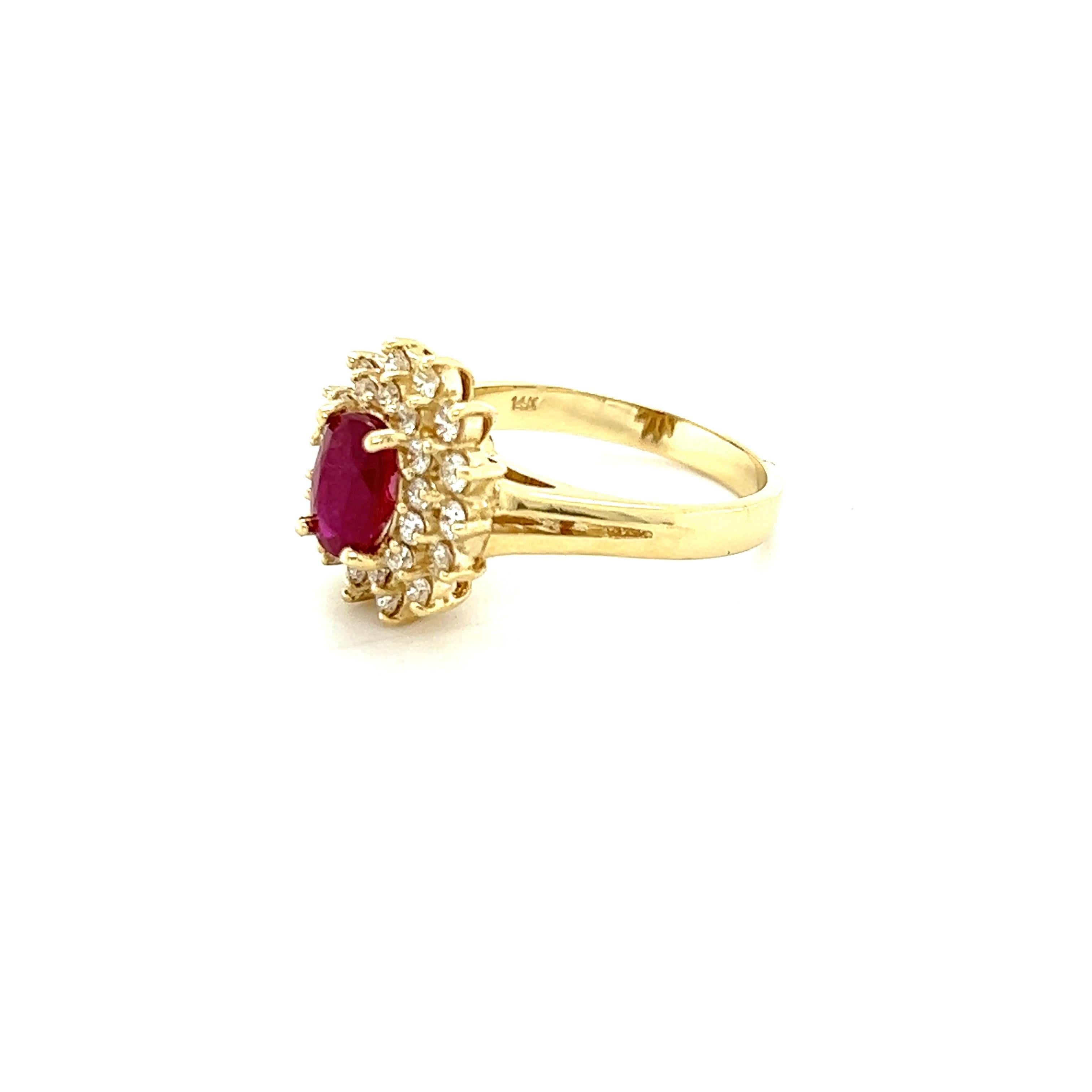 1.63 Carat Ruby Diamond 14 Karat Yellow Gold Ring In New Condition For Sale In Los Angeles, CA