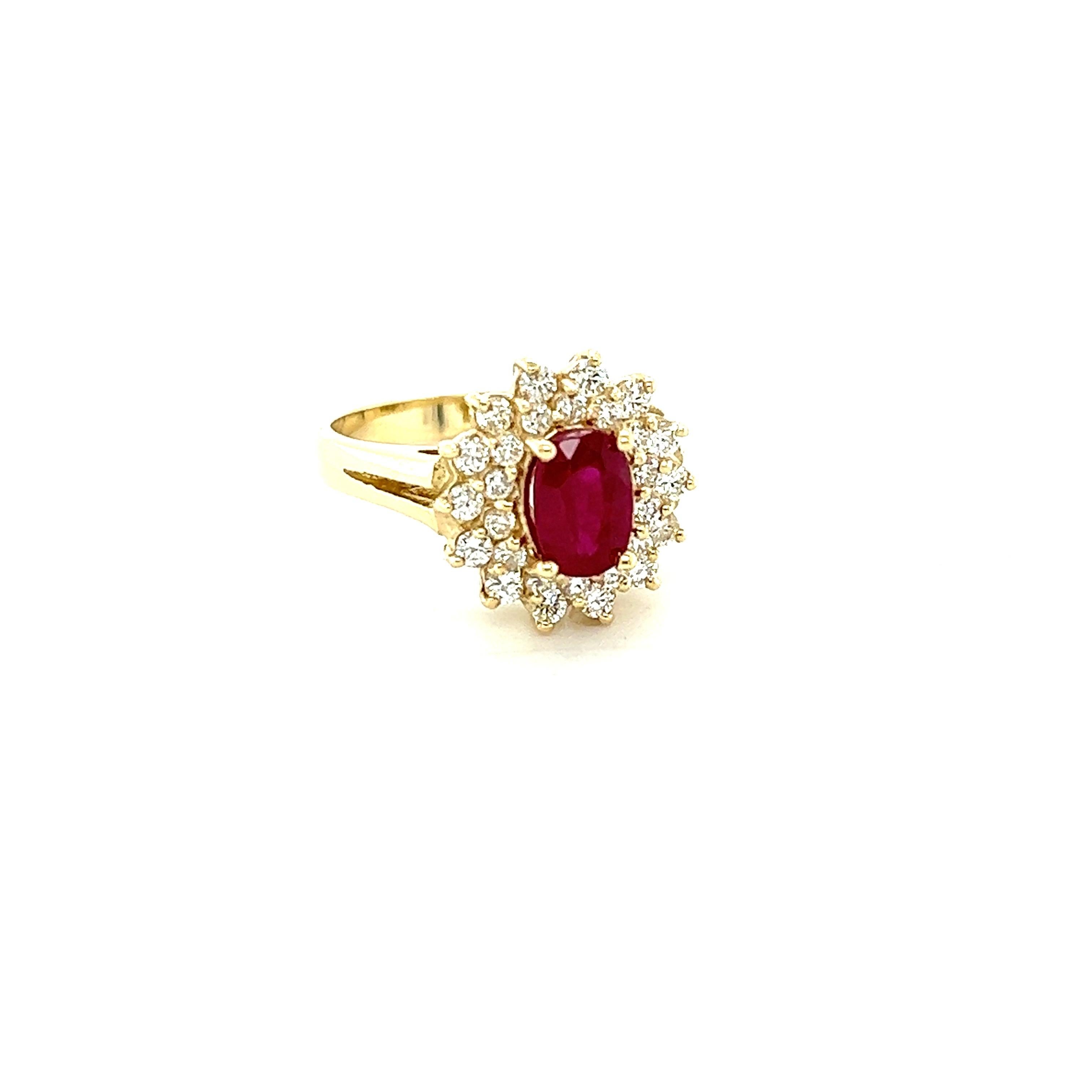 Women's 1.63 Carat Ruby Diamond 14 Karat Yellow Gold Ring For Sale